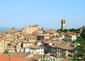 Farmhouse in Tuscany with swimming pool. Agriturismo in Valtiberina