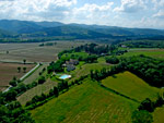 Farmhouse in Tuscany with swimming pool. Agriturismo in Valtiberina