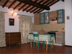 Farmhouse in Tuscany with swimming pool. Agriturismo in Valtiberina