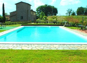 Agriturismo Il Sasso :: Schwimmbad - Solarium