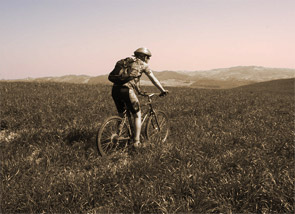 Mountain bike und Gebirgsfahrrad in der Toskana