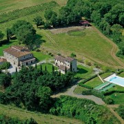 agriturismo-il-sasso-in-valtiberina-toscana