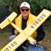 Aeromodellismo ad Anghiari - campo scuola