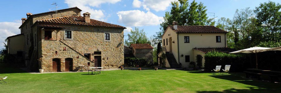 Agriturismo il Sasso giardino ed esterni