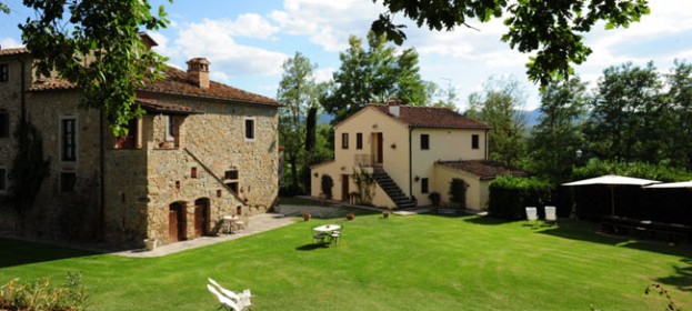 Prices apartments of The Sasso Farmhouse in Tuscany